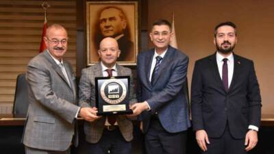 Gaziantep Sanayi Odası (GSO) ev sahipliğinde, iş dünyasına yönelik önemli