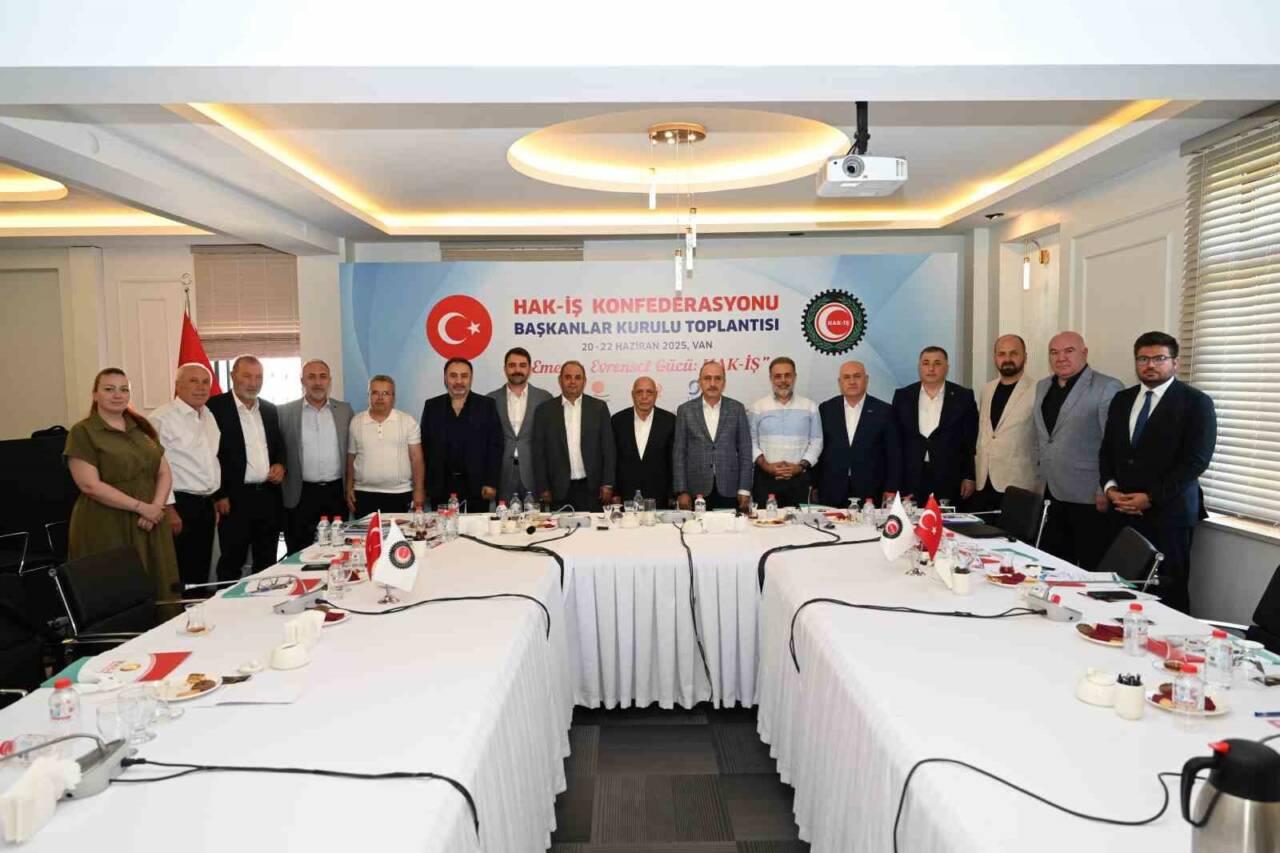 Hak İşçi Sendikaları Konfederasyonu (HAK-İŞ) Başkanlar Kurulu Sonuç Bildirgesinde Kamu