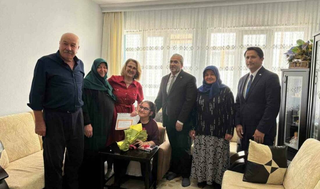 Çorum’da sağlık sorunları sebebiyle eğitimini evde sürdüren ortaokul öğrencisi başarıyla