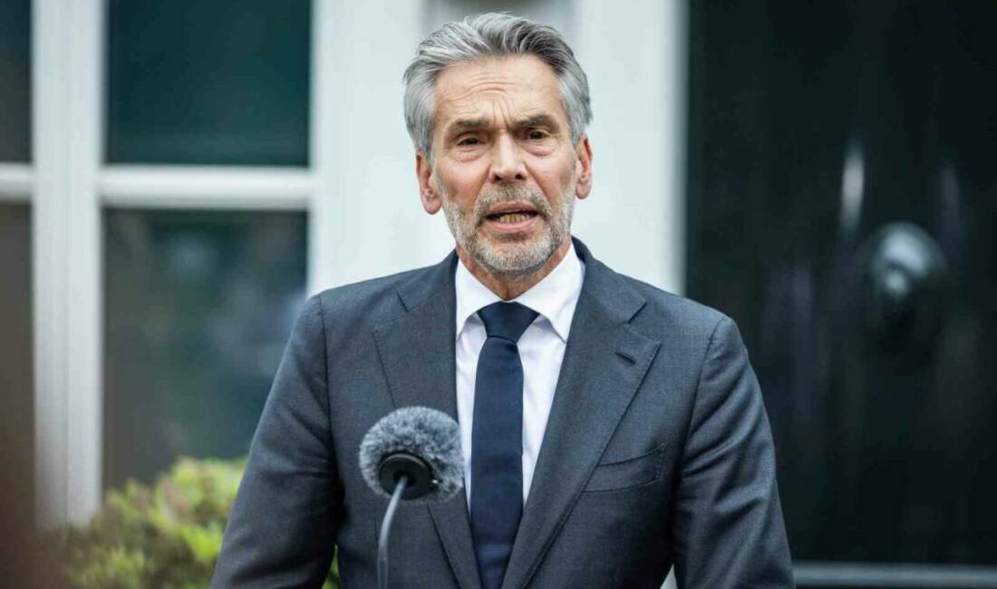 Hollanda Başbakanı Dick Schoof, aşırı sağcı Geert Wilders’in Özgürlük Partisi’nin