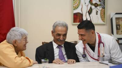 - Sağlık Bakanlığınca huzurevleri ve yaşlı bakım merkezlerindeki vatandaşlara yönelik