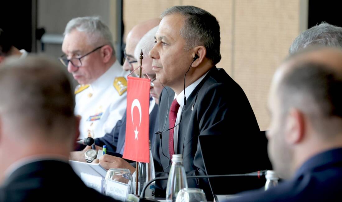 - Toplantıya ilişkin ortak basın açıklamasında, Bulgaristan, Yunanistan ve Türkiye'nin,