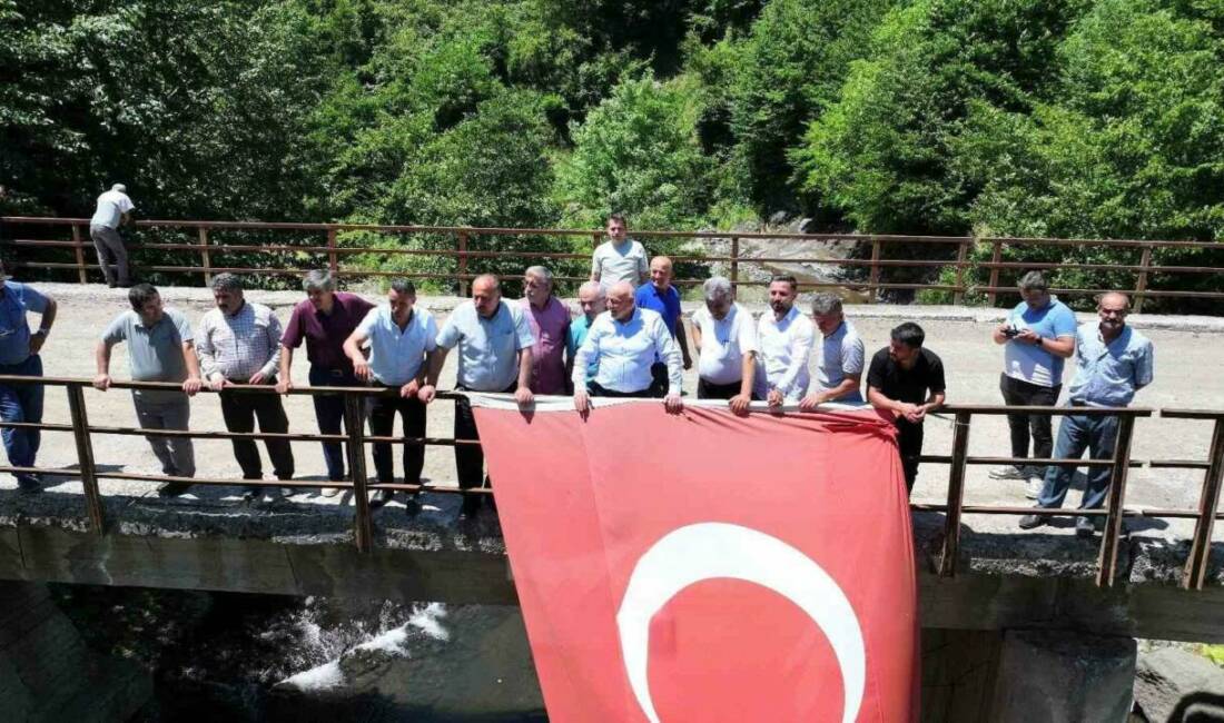 Samsun’da Terme ile Salıpazarı ilçelerini birbirine bağlayan Heybeli Köprüsü, anlamlı