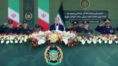 İran Cumhurbaşkanı Mesud Pezeşkiyan, Birleşik Arap Emirlikleri (BAE) Devlet Başkanı