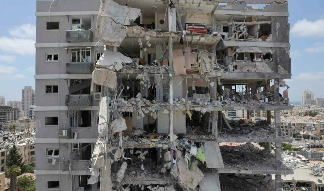 İran Sağlık Bakanlığı, İsrail’in düzenlediği saldırılarda hayatını kaybedenlerin sayısının 224’e,