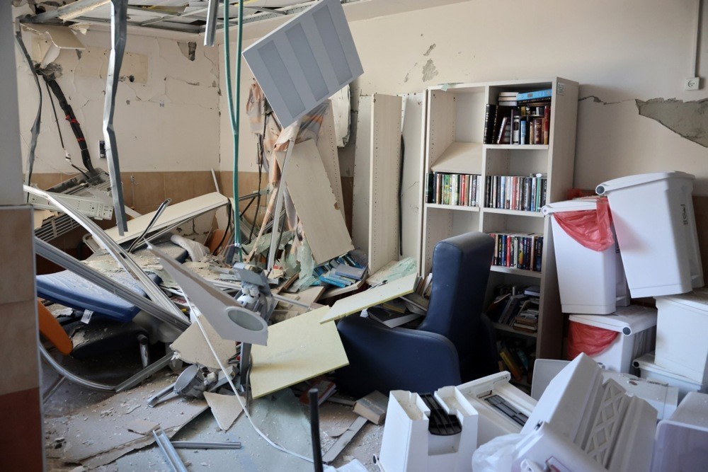 İsrail’in Ben Gurion Üniversitesi yönetimi, İran’ın misilleme saldırılarında bir füzenin