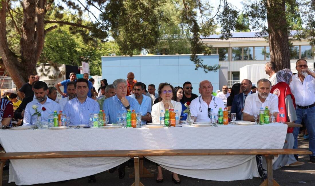 AARGAU (AA) – İsviçre’nin Aargau kantonundaki Döttingen bölgesinde “İsviçre Türk