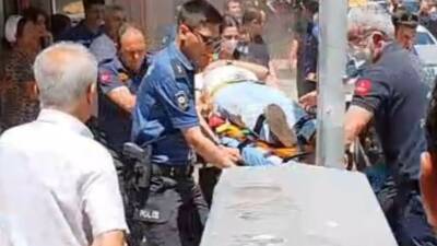 Manisa’nın Şehzadeler ilçesinde bir apartmanın asansör dairesinde çıkan yangın paniğe