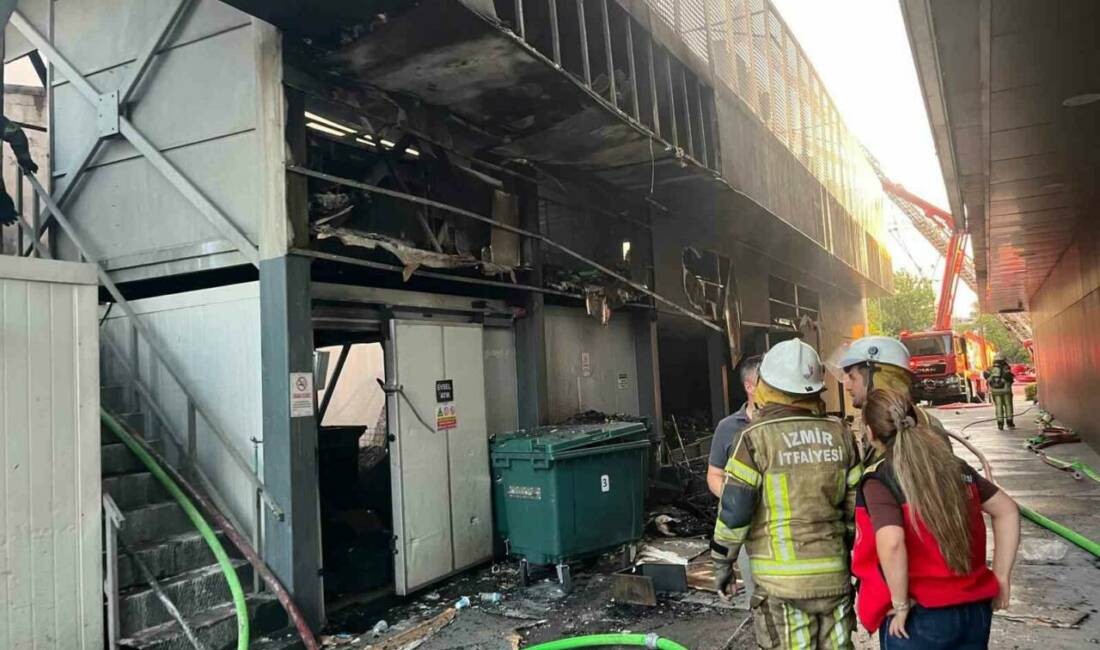 İzmir’in Konak ilçesinde özel bir hastanenin yakınındaki bir inşaat deposunda