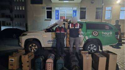 Trabzon’un Akçaabat ilçesinde horoz dövüşü yaptırdıkları tespit edilen 4 kişi