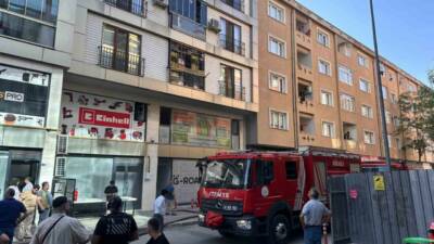 Kocaeli’nin Gebze ilçesinde bir kafenin deposunda yangın çıktı. Olay, Sultan