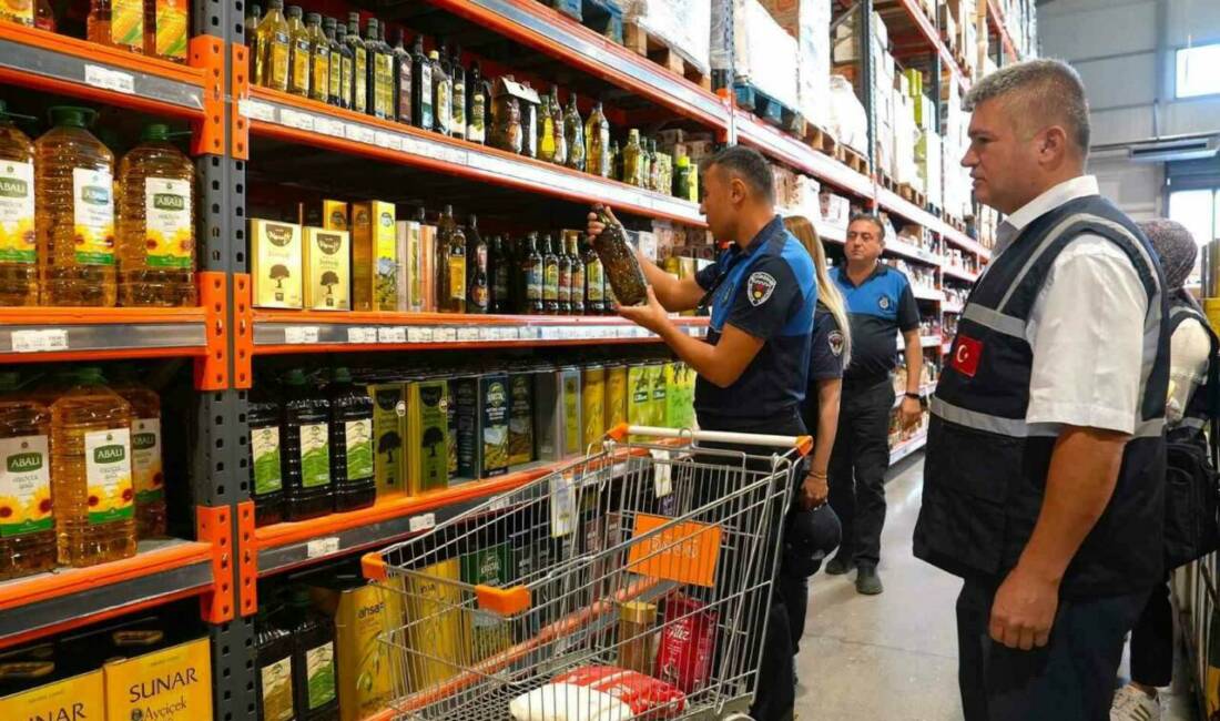 Kahramanmaraş Büyükşehir Belediyesine bağlı zabıta ekipleri Kurban Bayramı öncesi şehir