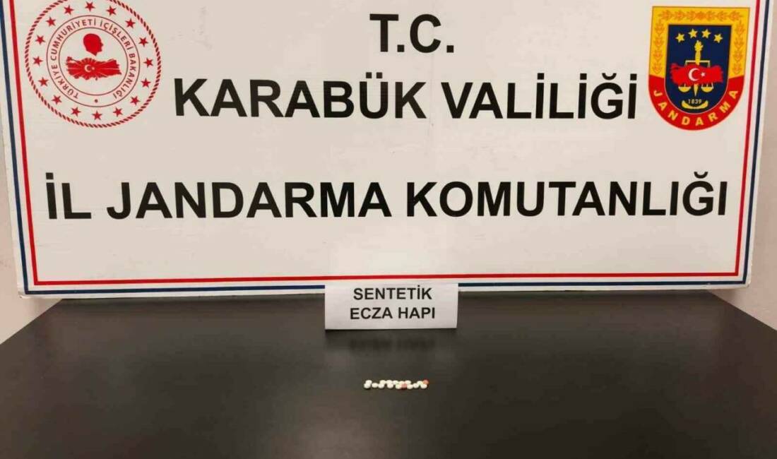 Karabük’te üzerinden 17 adet sentetik ecza ele geçirilen şahıs adliyeye