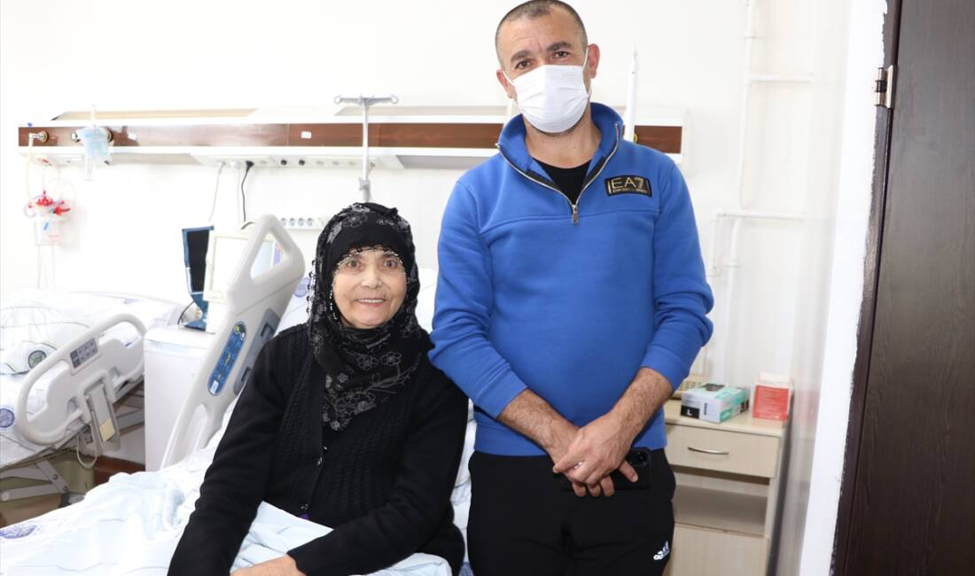 - Erzurum'da Hepatit B ve D'ye bağlı karaciğer yetmezliği nedeniyle