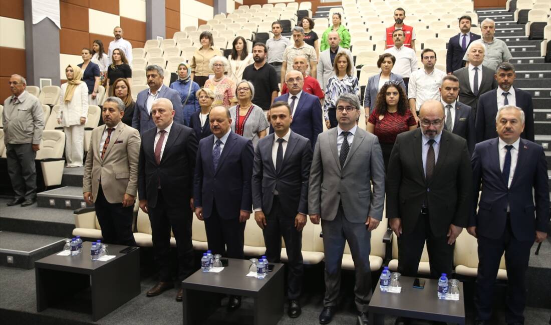 - Kastamonu Valisi Meftun Dallı:
- "Toplumumuzun hafızasını ve kültürel mirasını