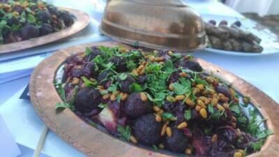 Tekirdağ’ın Süleymanpaşa ilçesinde düzenlenen 59. Uluslararası Kiraz Festivali kapsamında “Kirazlı