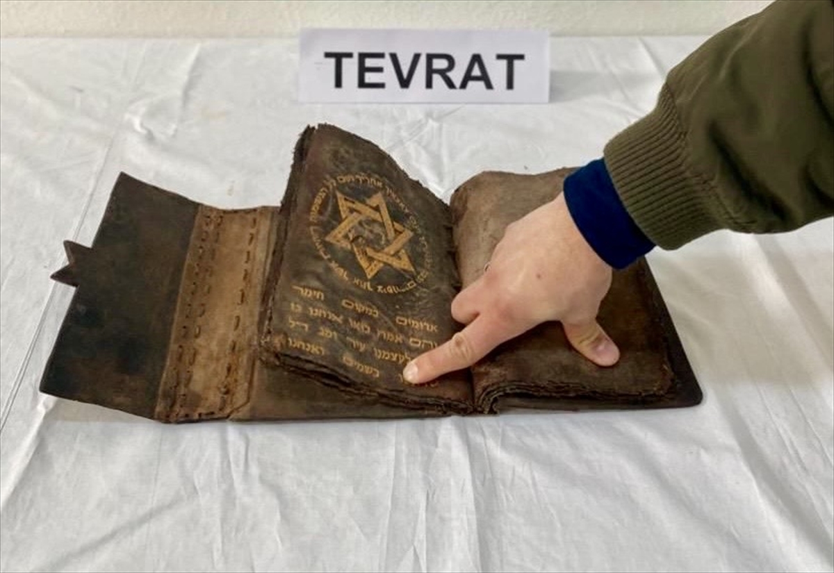KIRŞEHİR (AA) – Kırşehir’in Akpınar ilçesinde, jandarma ekiplerinin yol kontrolünde