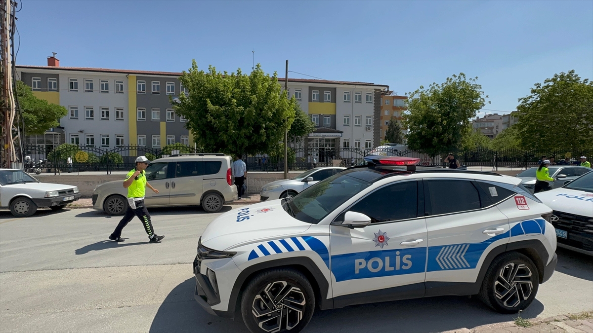 KONYA (AA) – Konya’da rehberlik öğretmeni, okulda uğradığı silahlı saldırıda