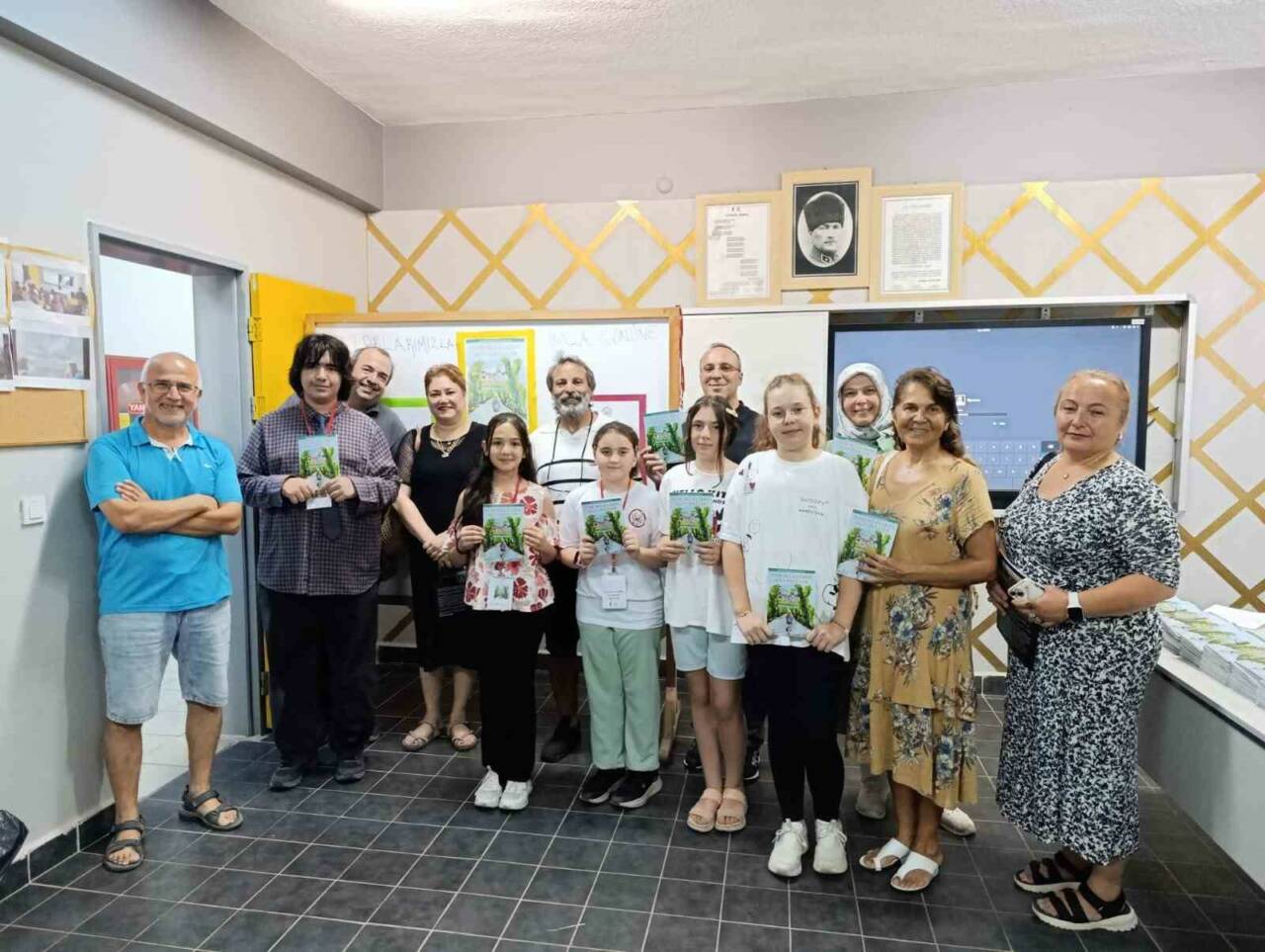 Muğla’nın Köyceğiz Bilim ve Sanat Merkezi (BİLSEM) öğrencilerinin Yazarlık Atölyelerinde
