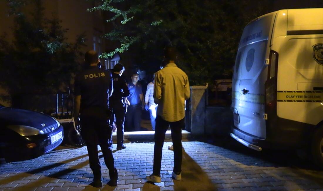 KÜTAHYA (AA) – Kütahya’nın Tavşanlı ilçesinde 19 yaşındaki genç kız,