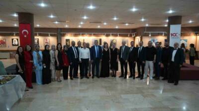 Samsun’da bir lisede görev yapan farklı branşlardan 21 öğretmenin eğitim-öğretim