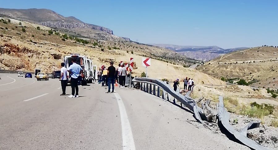 Malatya’nın Darende ilçesi yakınlarında meydana gelen tek taraflı trafik kazasında