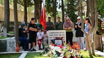 Manisa Büyükşehir Belediyesinin merhum Başkanı Ferdi Zeyrek, Babalar Günü ve