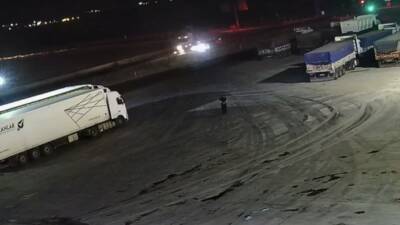 Mardin’in Artuklu ilçesinde 2 otomobilin çarpışması sonucu 1 kişi yaralandı.