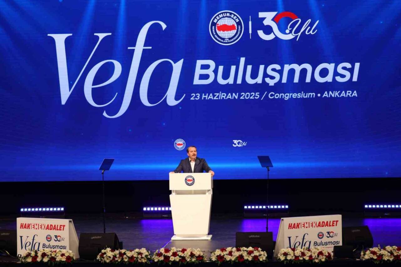 Memur Sendikaları Konfederasyonu (Memur-Sen) Genel Başkanı Ali Yalçın, “Milletin de