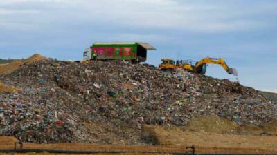 Mersin Büyükşehir Belediyesi, kent genelinde yürüttüğü atık yönetimi çalışmalarıyla hem
