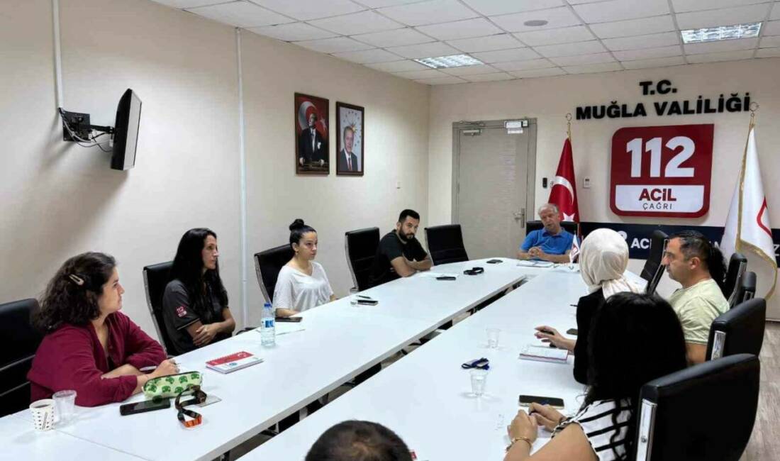 Muğla 112 Acil Çağrı Merkezi Müdürlüğü’nde, grup sorumluları ve idari