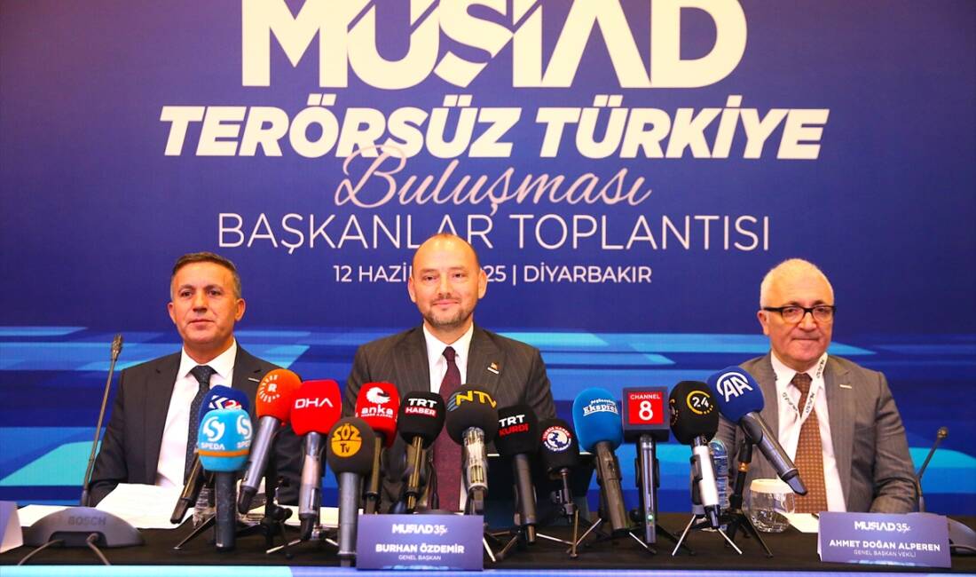 - "Başta iş dünyamızın çatı kuruluşları olmak üzere, tüm sivil