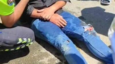 Muş’un Hasköy ilçesinde motosiklet ile hafif ticari aracın çarpışması sonucu