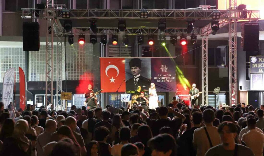 Aydın Büyükşehir Belediyesi, kültür ve sanat etkinlikleriyle vatandaşları buluşturmaya devam