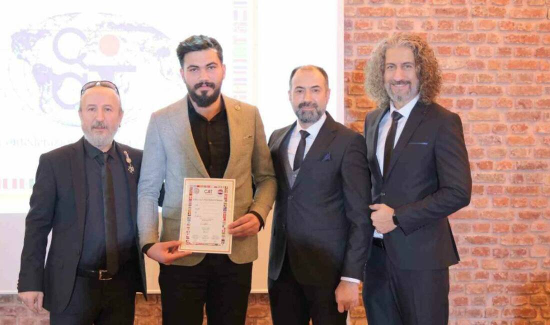 Ağrı’da 26 yaşındaki Ömer Özen, dedesinin Osmanlı döneminde askerde öğrendiği
