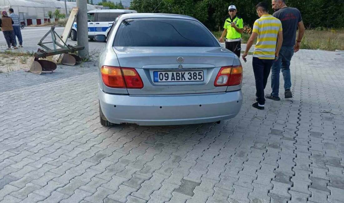 Burdur’un Gölhisar ilçesinde otomobille çarpışan motosikletteki 2 çocuk hafif şekilde