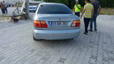 Burdur’un Gölhisar ilçesinde otomobille çarpışan motosikletteki 2 çocuk hafif şekilde