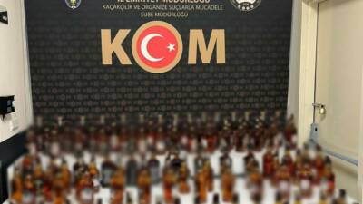 Afyonkarahisar’da polis tarafından bir bağ evine yapılan baskında 115 şişe