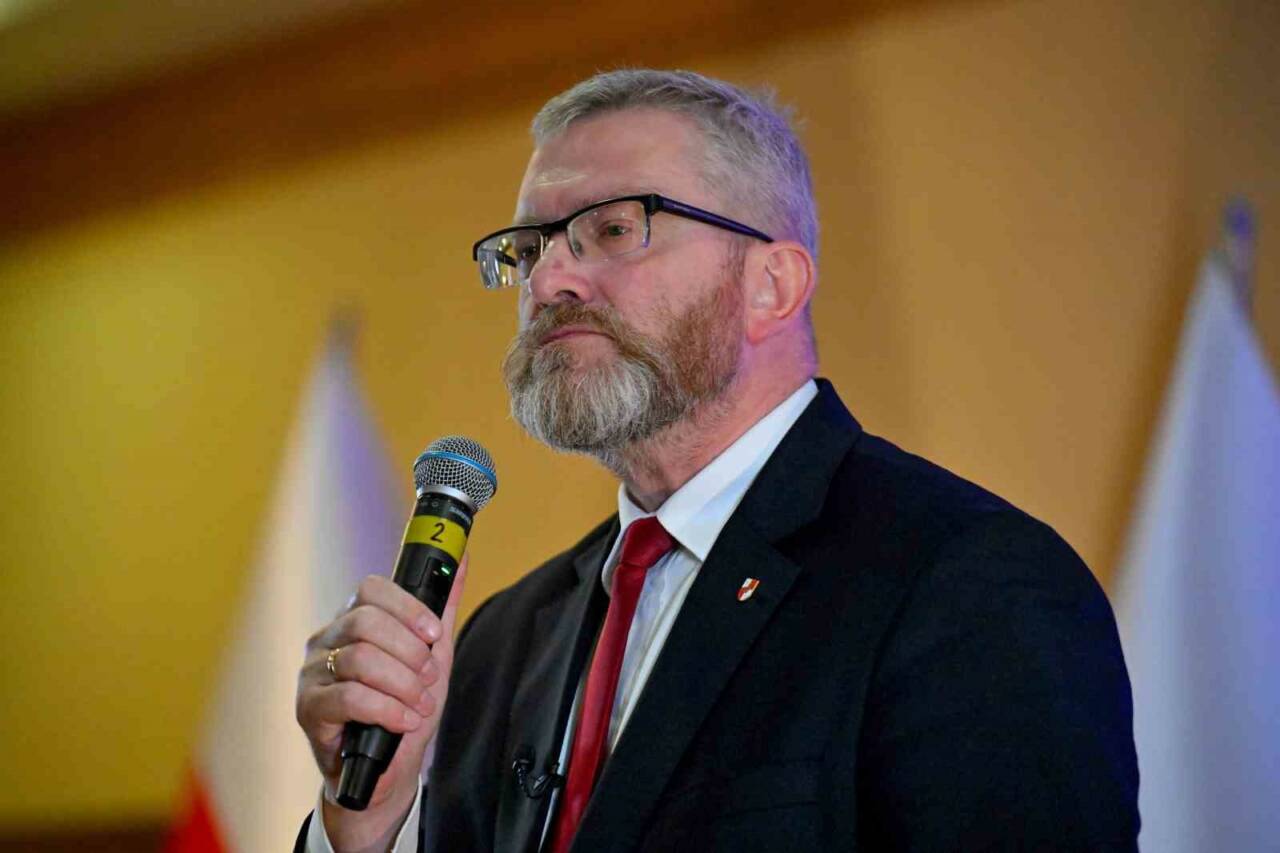 Avrupa Parlamentosu Polonya milletvekili Grzegorz Braun, Polonya parlamentosundaki LGBT konulu