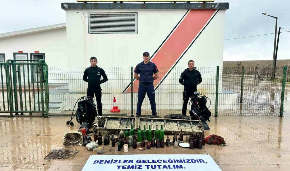 Dünya Çevre Günü çerçevesinde Balıkesir’in Bandırma ilçesindeki Livatya Limanı’nda gerçekleştirilen