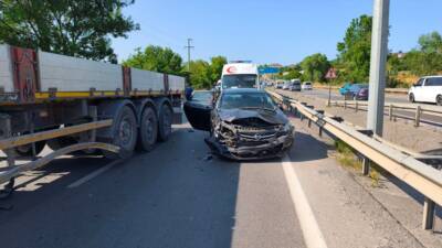 SAKARYA (AA) – Sakarya’nın Ferizli ilçesinde 5 aracın karıştığı zincirleme