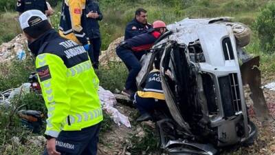 SAMSUN (AA) – Samsun’un Ladik ilçesinde otomobilin şarampole devrilmesi sonucu