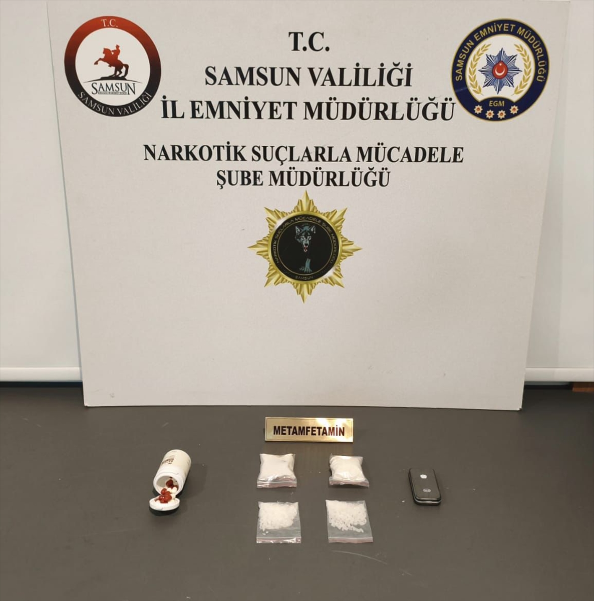 SAMSUN (AA) – Samsun’da düzenlenen uyuşturucu operasyonunda 4 şüpheli gözaltına