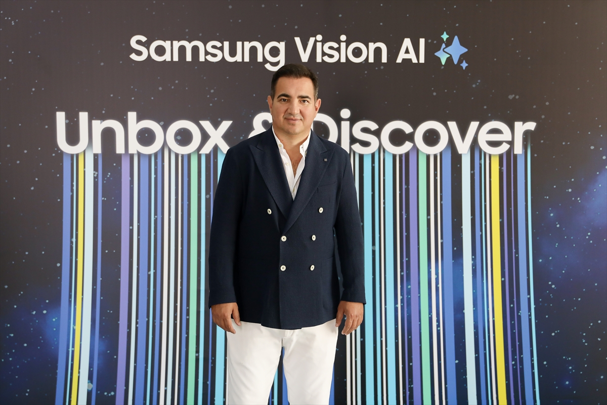 - Samsung Electronics Türkiye Kıdemli Başkan Yardımcısı Mert Gürsoy:
- "İster
