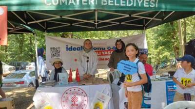 Cumayeri Kaymakamlığı tarafından Avlayan Köyü Ormancık Mesire Alanı’nda düzenlenen bağımlı