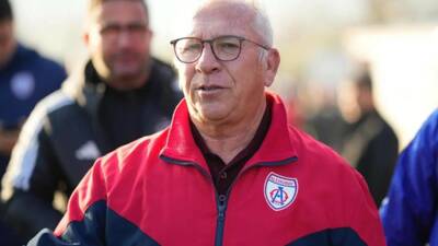 U12 İzmir Ligi finali öncesinde açıklamalarda bulunan Altınordu Başkanı Seyit