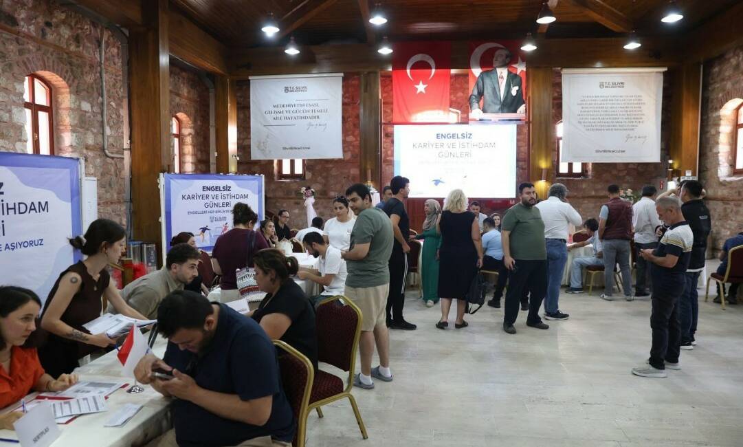 Silivri Belediyesi ve İŞKUR iş birliğiyle düzenlenen Engelsiz Kariyer ve