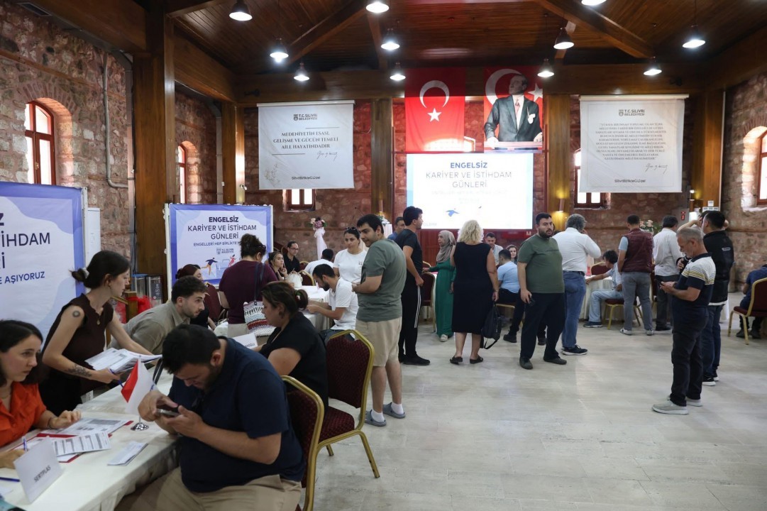 Silivri Belediyesi ve İŞKUR iş birliğiyle düzenlenen Engelsiz Kariyer ve