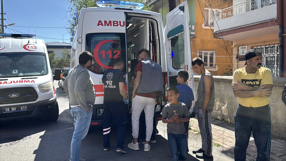 SİVAS (AA) – Sivas’ta bir apartmanın bodrum katında çıkan yangında