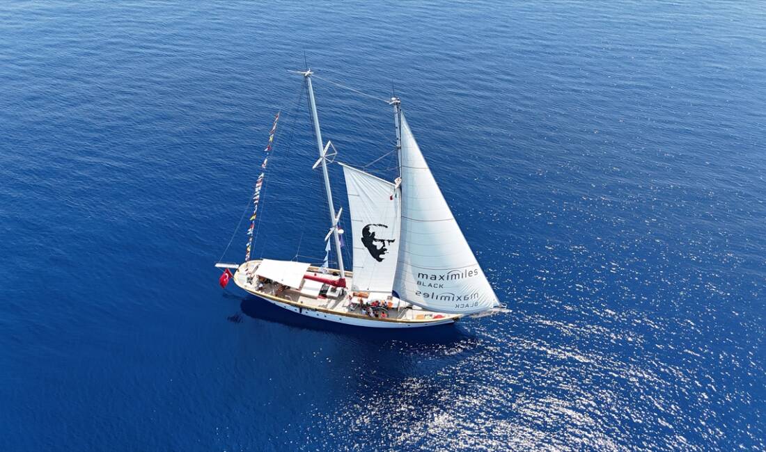 MUĞLA (AA) – Cumhuriyet’in ilk yelkenli okul gemisi STS Bodrum,
